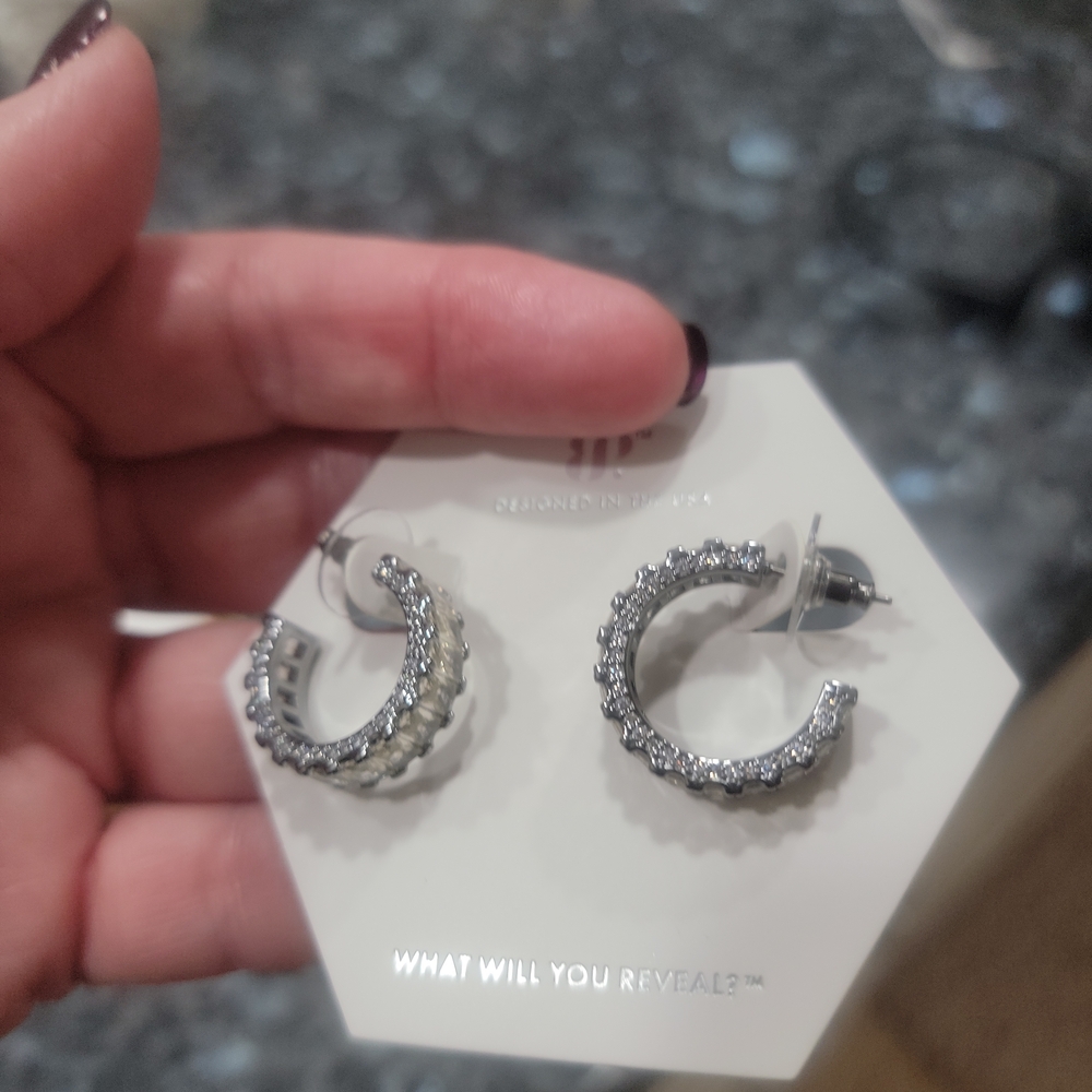 Bomb Party November 2025 Hoops